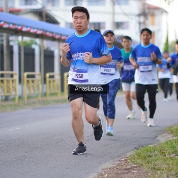 Runner Photo 3457229