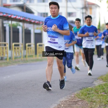 Runner Photo 3457231