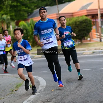 Runner Photo 3457254
