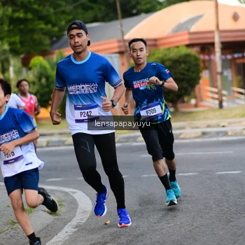 Runner Photo 3457267
