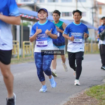 Runner Photo 3457277