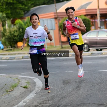 Runner Photo 3457291
