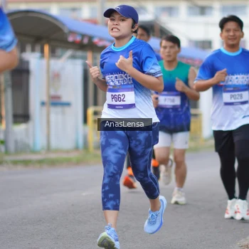 Runner Photo 3457303