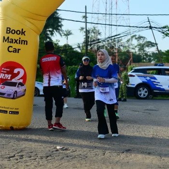 Runner Photo 3457325