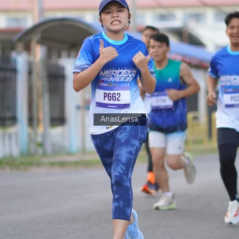 Runner Photo 3457330