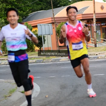 Runner Photo 3457337