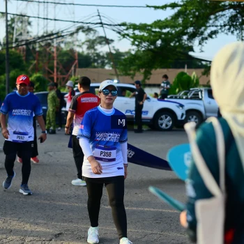 Runner Photo 3457351