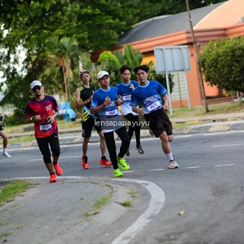 Runner Photo 3457356