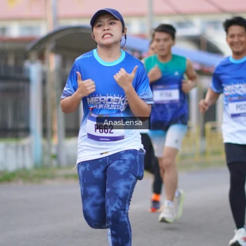 Runner Photo 3457368