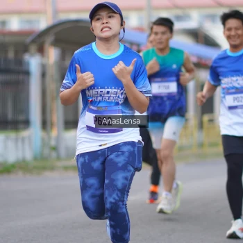 Runner Photo 3457370