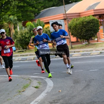 Runner Photo 3457373