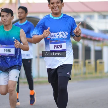 Runner Photo 3457408