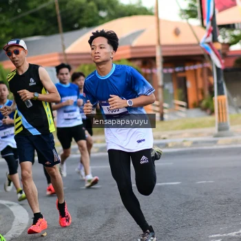Runner Photo 3457429