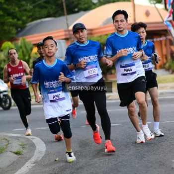 Runner Photo 3457453