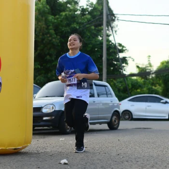 Runner Photo 3457475