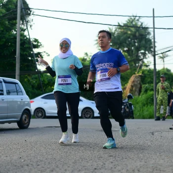 Runner Photo 3457496