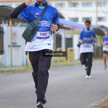 Runner Photo 3457497