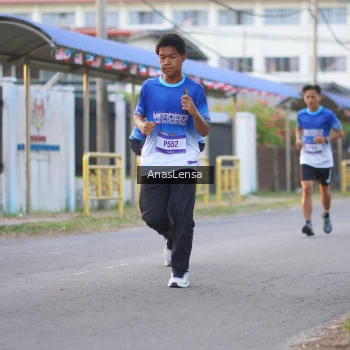 Runner Photo 3457526