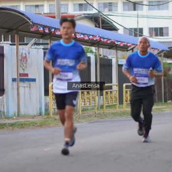 Runner Photo 3457572