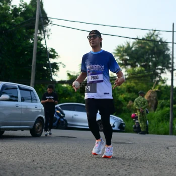Runner Photo 3457595