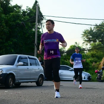Runner Photo 3457601