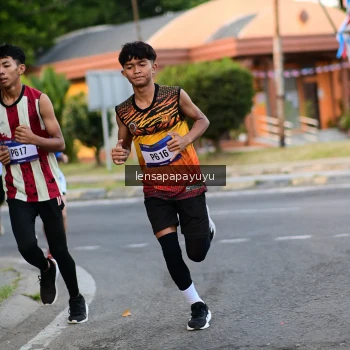 Runner Photo 3457610