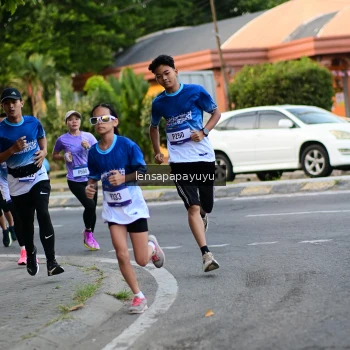 Runner Photo 3457640