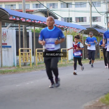Runner Photo 3457649