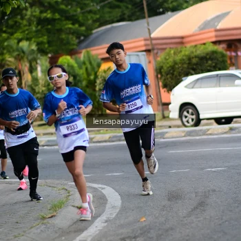 Runner Photo 3457678