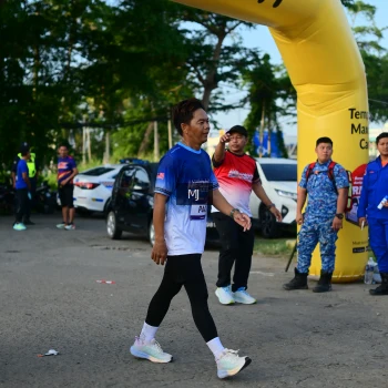 Runner Photo 3457697