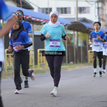 Runner Photo 3457712