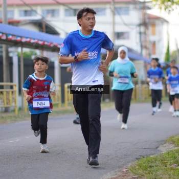 Runner Photo 3457715