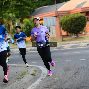 Runner Photo 3457726