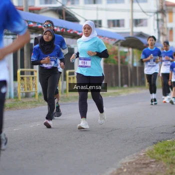 Runner Photo 3457744