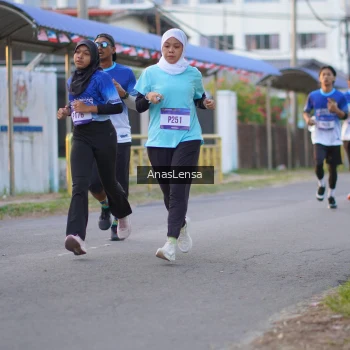 Runner Photo 3457745