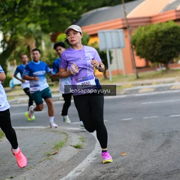 Runner Photo 3457775