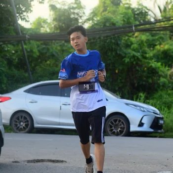 Runner Photo 3457793