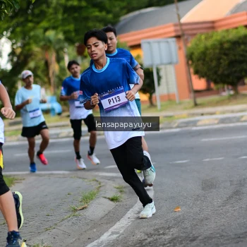 Runner Photo 3457805