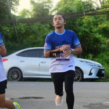 Runner Photo 3457808