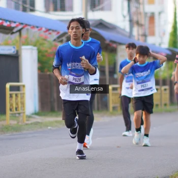 Runner Photo 3457817