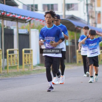 Runner Photo 3457823