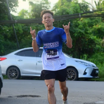 Runner Photo 3457833