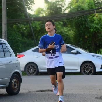 Runner Photo 3457835