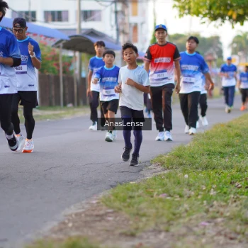 Runner Photo 3457846