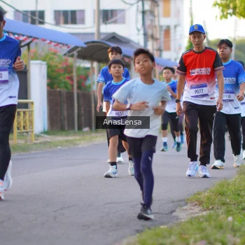 Runner Photo 3457864