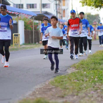 Runner Photo 3457868