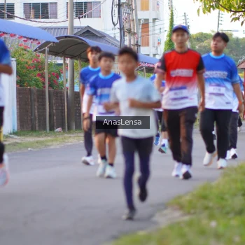 Runner Photo 3457869