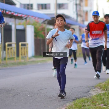 Runner Photo 3457898