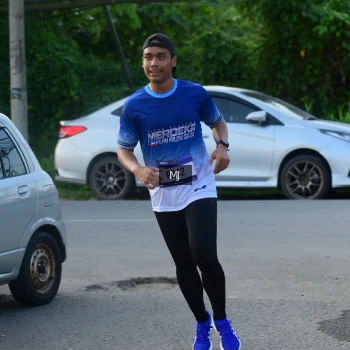 Runner Photo 3457902