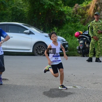 Runner Photo 3457906